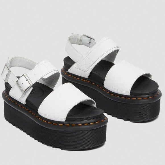 NEW Dr Martens VOSS Hydro White Leather Platform Strap Sandals Woman EU 42 US 10 - Picture 2 of 12
